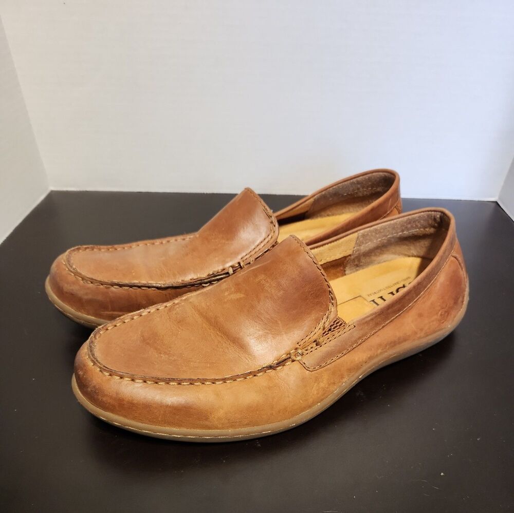 Born Men’s Allan Slip On Moc Toe Loafers Size 9.5 Leather Classic